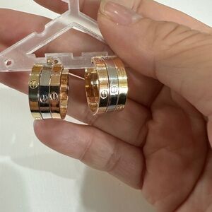 10kt tricolor gold light weight hoop earring